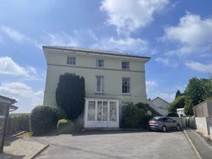 Wadham Close